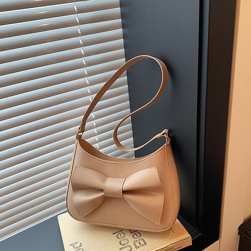 The Juliette Bow Faux-Leather Shoulder Bag, photo 3
