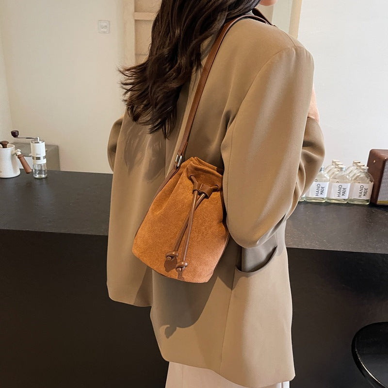 The Sienna Faux-Suede Drawstring Bucket Bag, photo 3