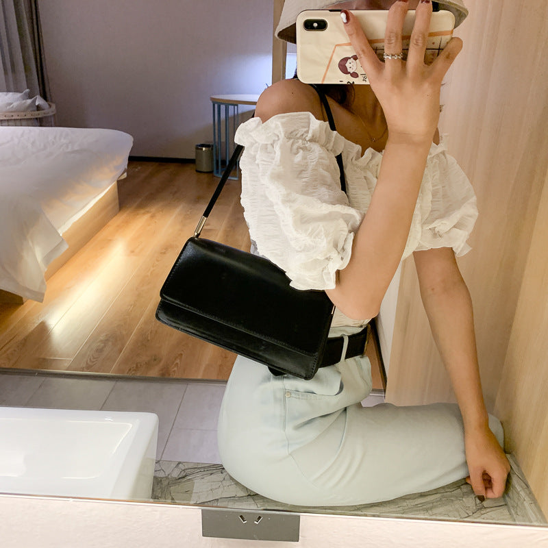The Clara Structured Flap Shoulder Bag, photo 2