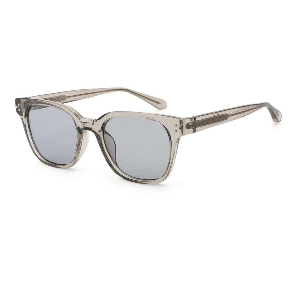 Sable 01 Square Sunglasses in Clear Gray / Gray