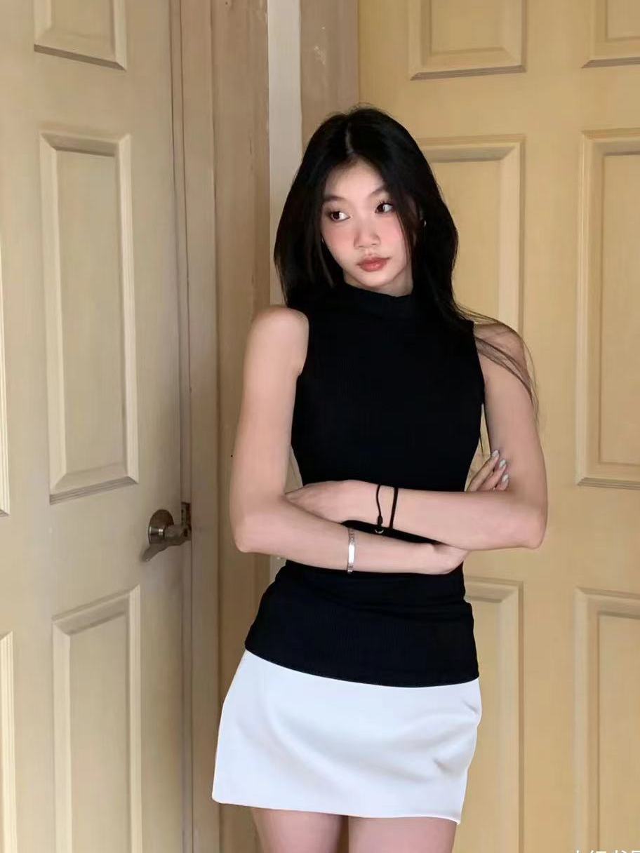 The Lina Sleeveless Mock-Neck Knit Top, photo 6