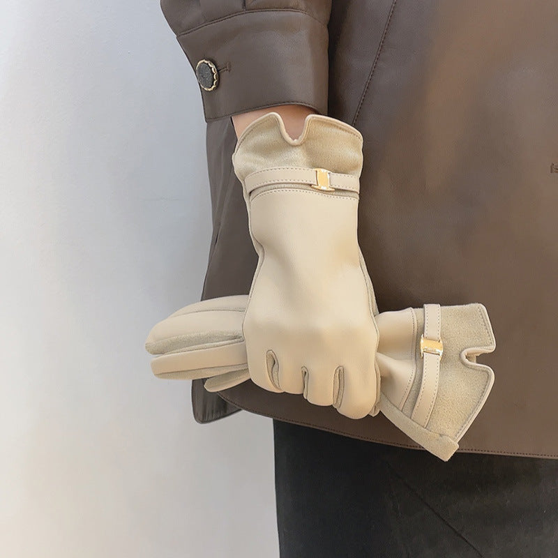 The Vera Fleece-Lined Touchscreen Gloves in Taupe