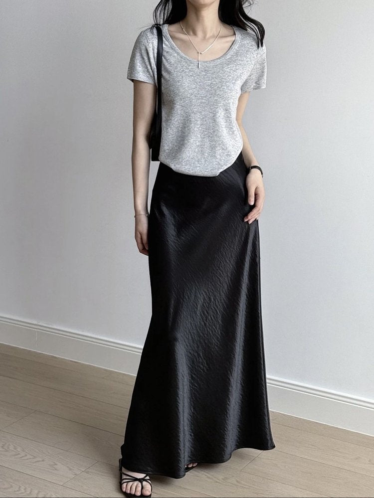 The Odette Triacetate Satin Mermaid Midi Skirt in Gilt Black